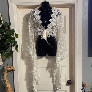 White Lace Floral Kimono